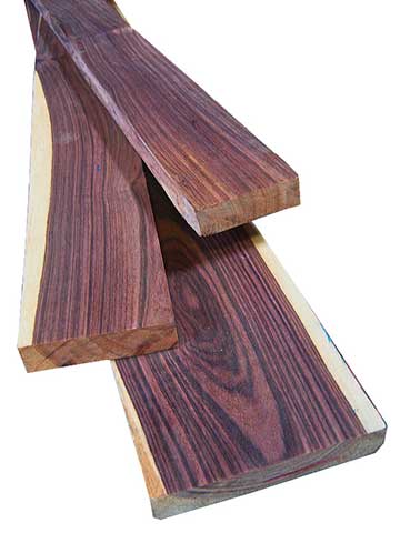 Кингвуд (Dalbergia cearensis) – образец древесины